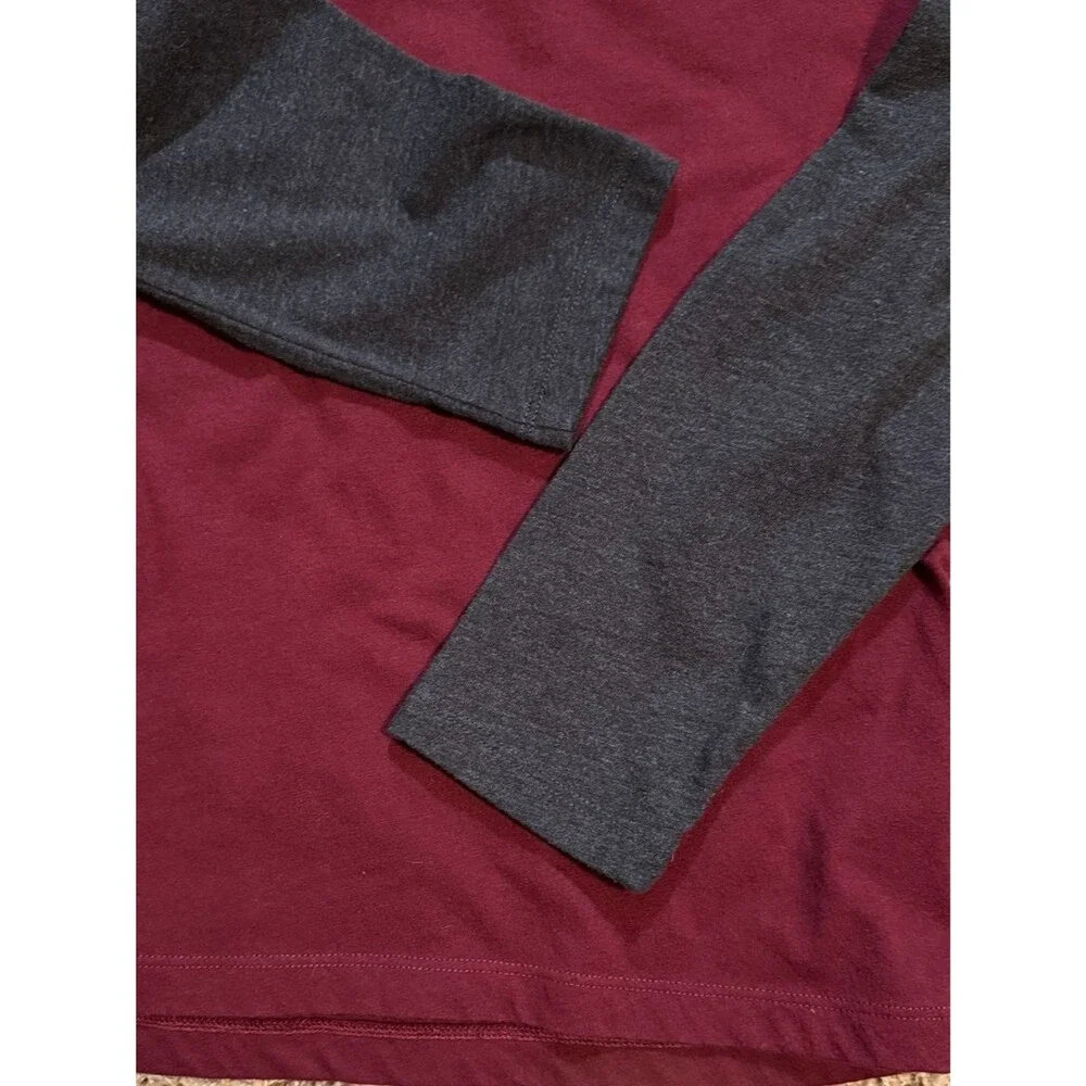 Old Navy casual raglan